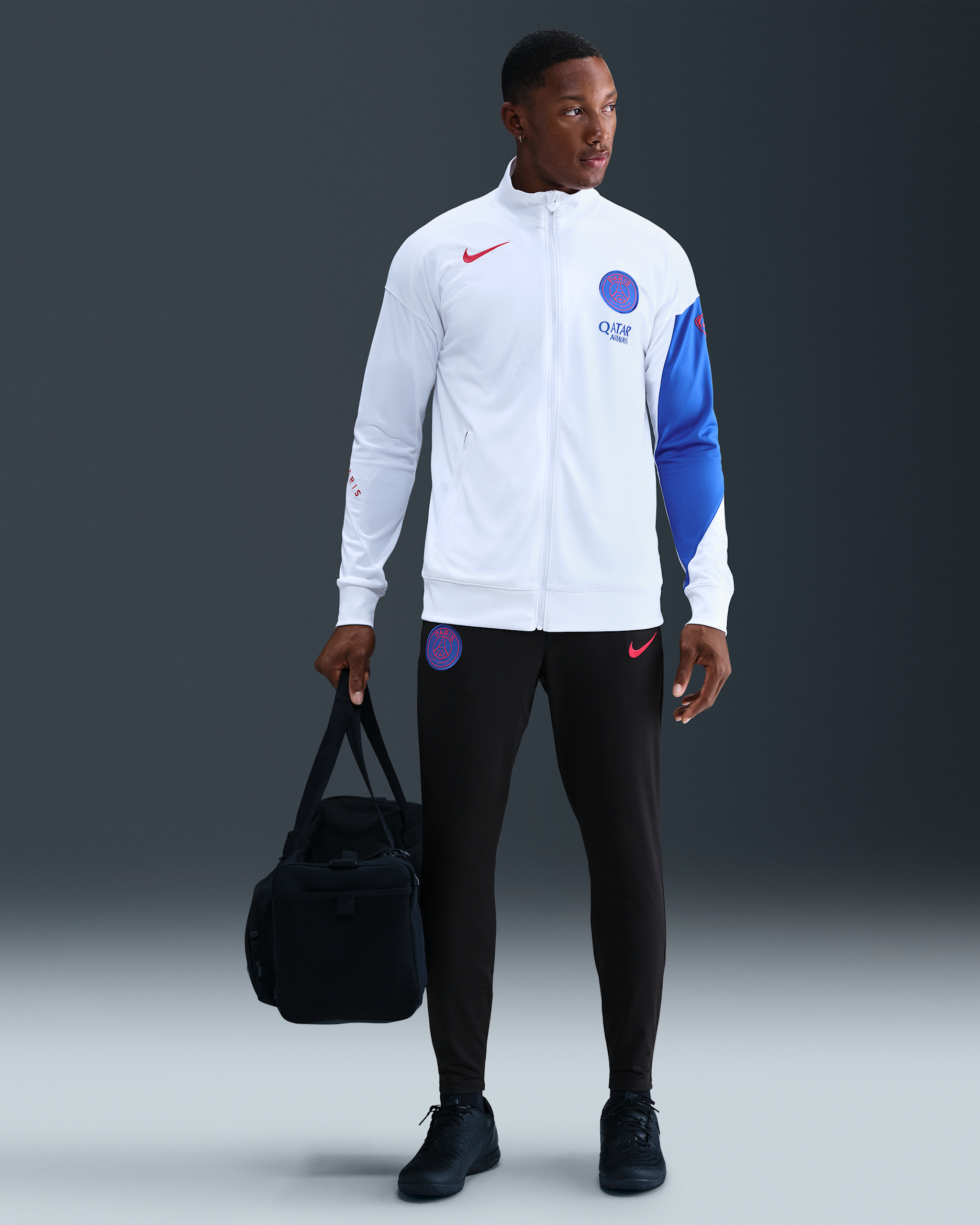 Paris Saint-Germain Strike Third Men's Nike Dri-FIT Total 90